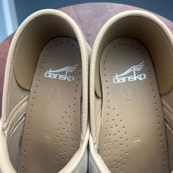 Dansko Professional Clog Size 38 EU Size 7.5-8 US Sand Color - Picture 12 of 14